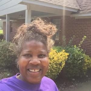 Meet your Posher, Gloria